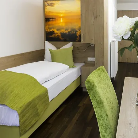 Otel Rheingold Gailingen